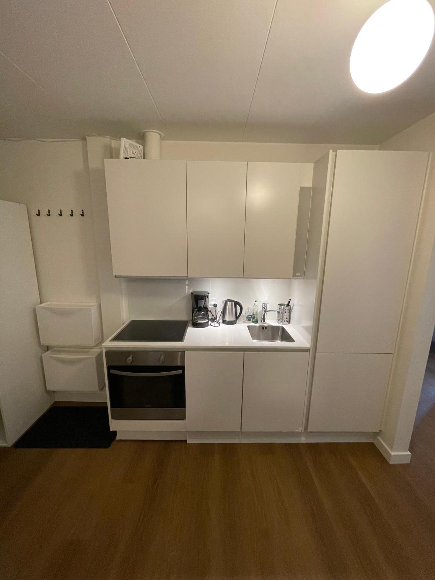 Modern Central Apt With Rooftop, Privat Balcony, & Free Parking, Steps From Aarhus Attractions Exteriör bild