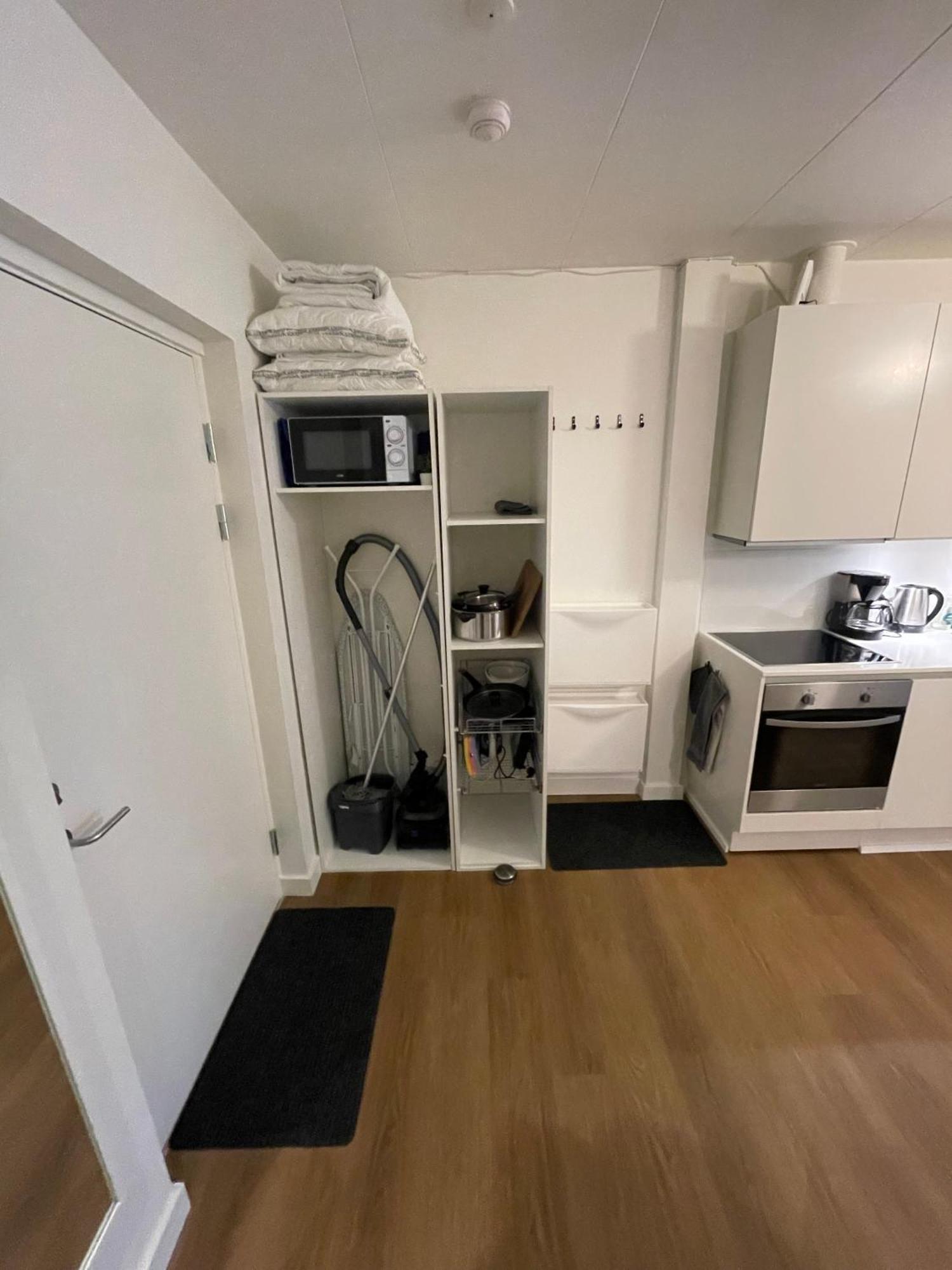 Modern Central Apt With Rooftop, Privat Balcony, & Free Parking, Steps From Aarhus Attractions Exteriör bild