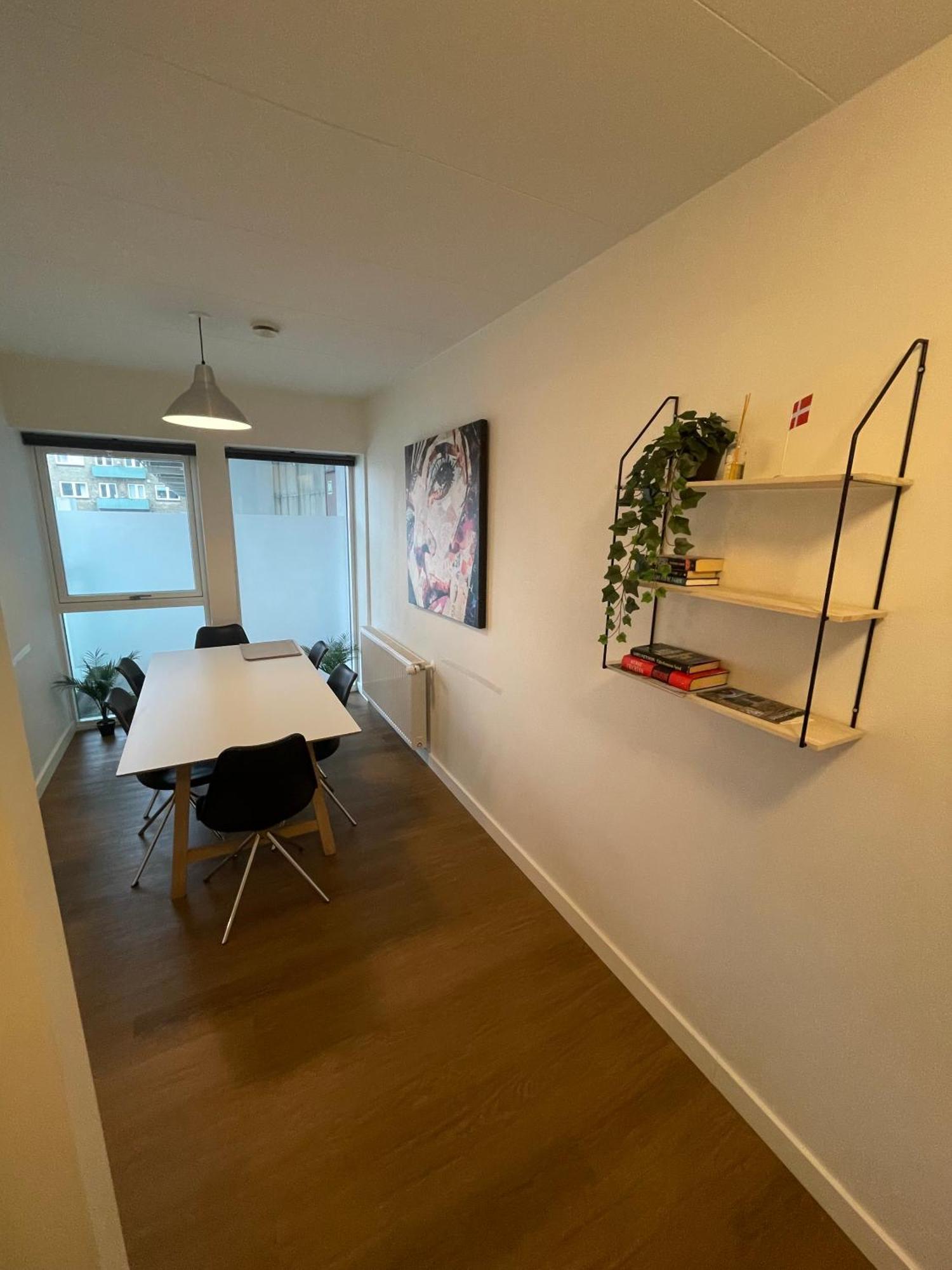 Modern Central Apt With Rooftop, Privat Balcony, & Free Parking, Steps From Aarhus Attractions Exteriör bild